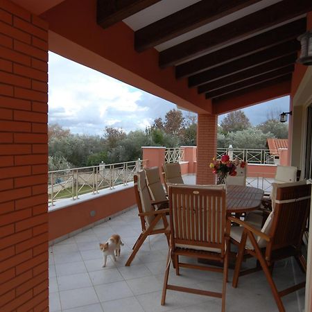 Epavlis Nadine Corfu Villa Gouvia Exterior photo