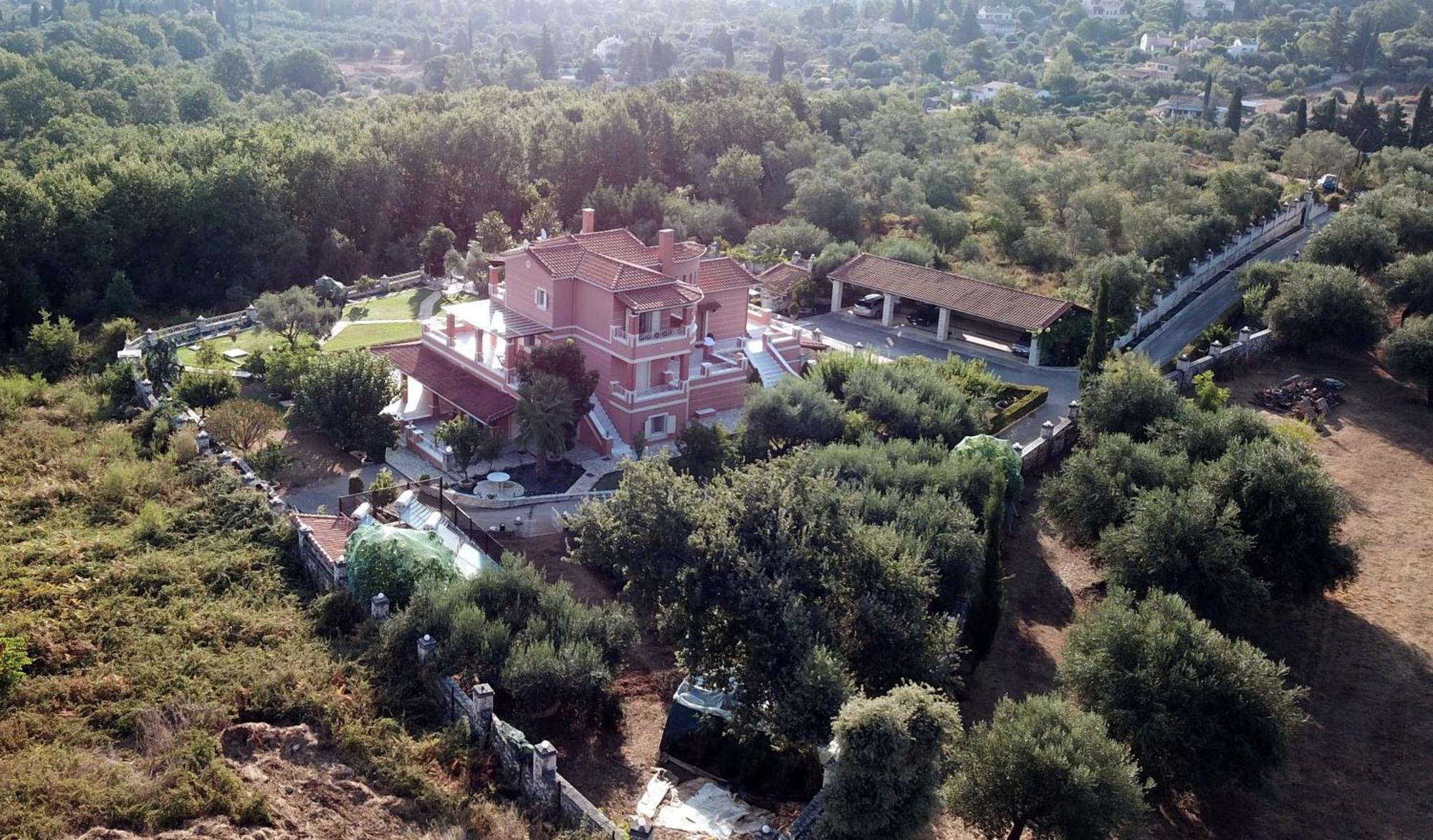 Epavlis Nadine Corfu Villa Gouvia Exterior photo