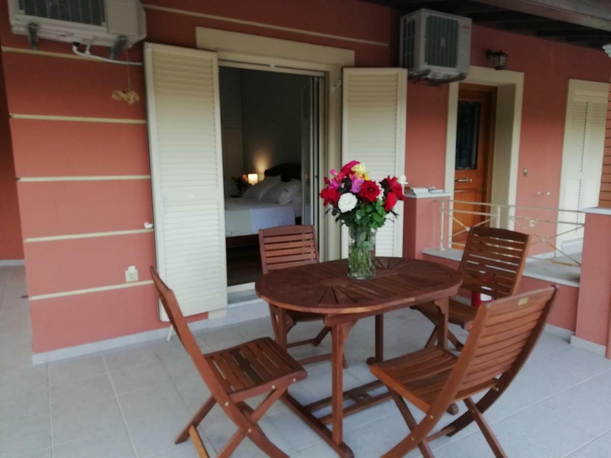Epavlis Nadine Corfu Villa Gouvia Exterior photo