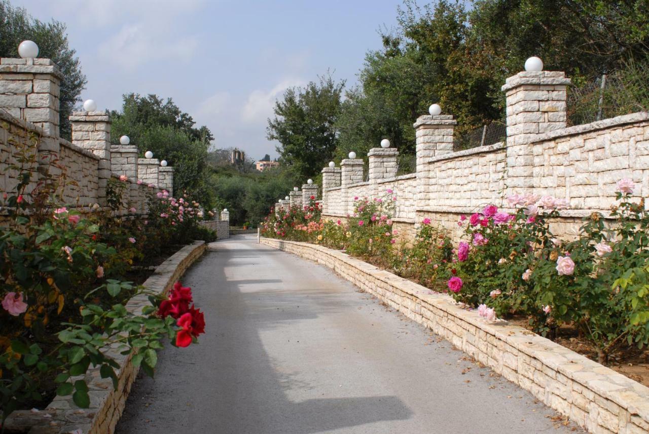 Epavlis Nadine Corfu Villa Gouvia Exterior photo