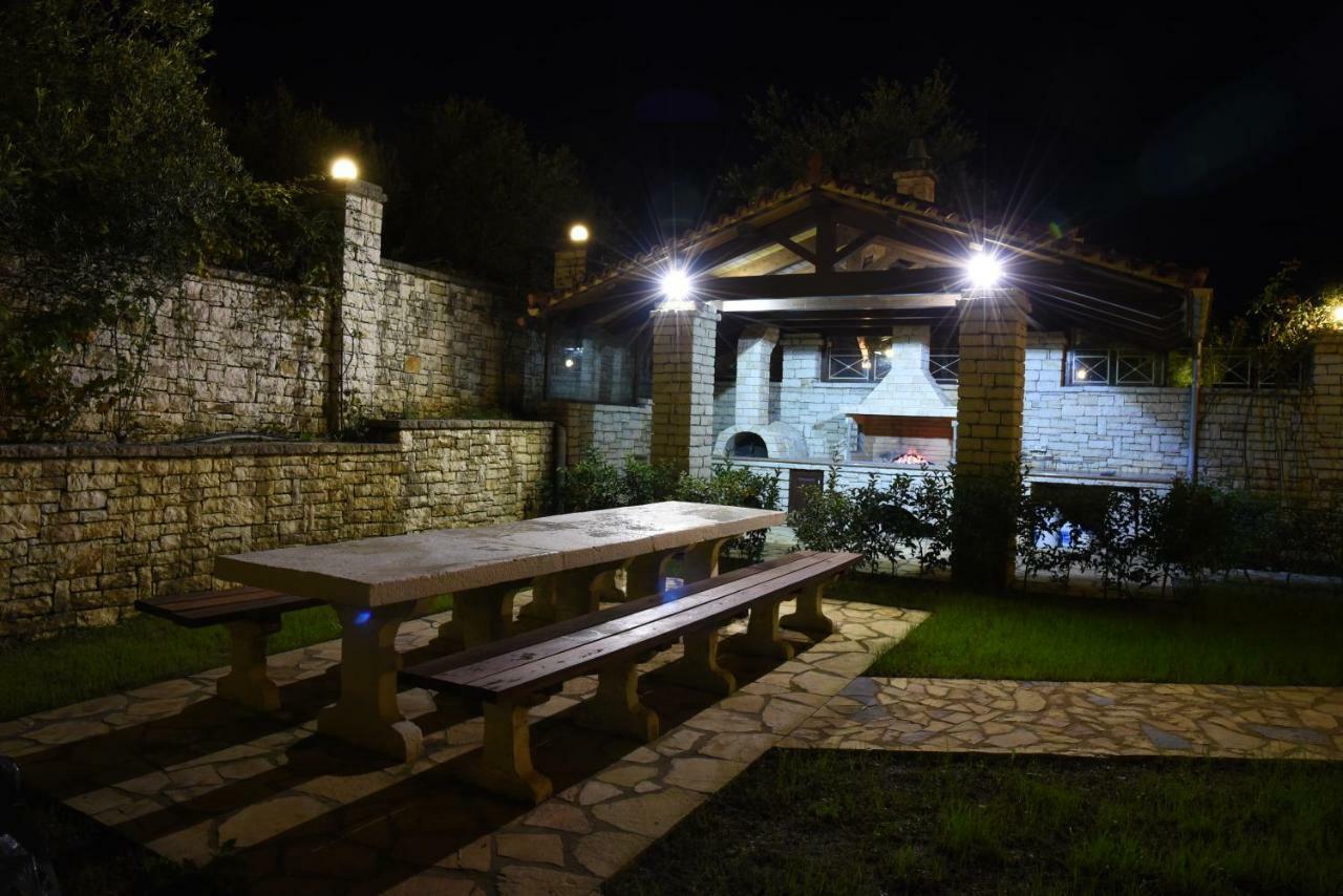 Epavlis Nadine Corfu Villa Gouvia Exterior photo